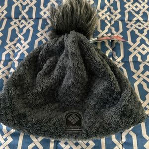 NWT Unisex Columbia Omni-Heat Thermal Reflective Hat Size S/M, Dark Grey